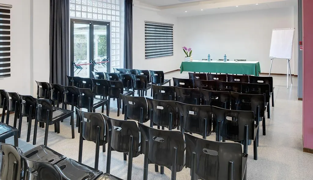 Hotel Zenit Salento Lecce 3*,